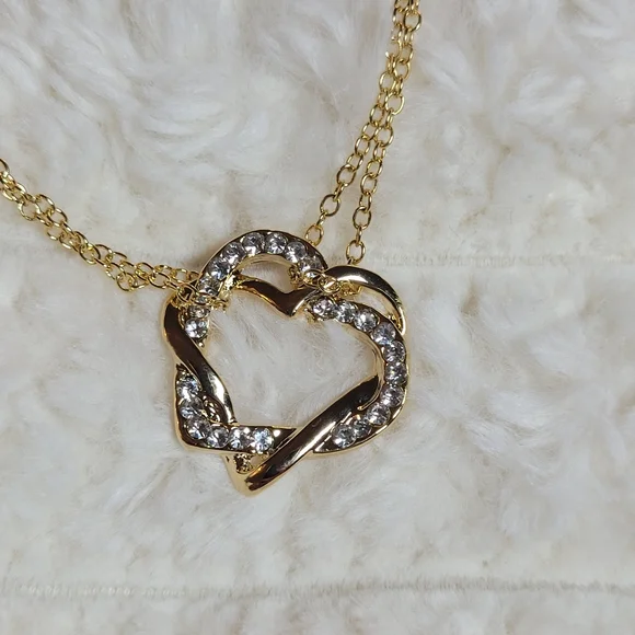 Sparkling Gold Heart Bracelet with Crystals Jewelry - Picture 3 of 7